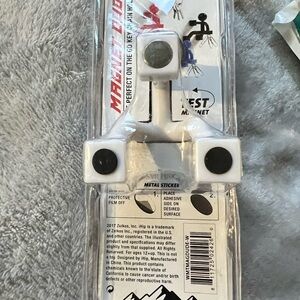 Magnet dude key holder